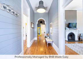 Charming Period Home - Walk to CBD, Pet Friendly